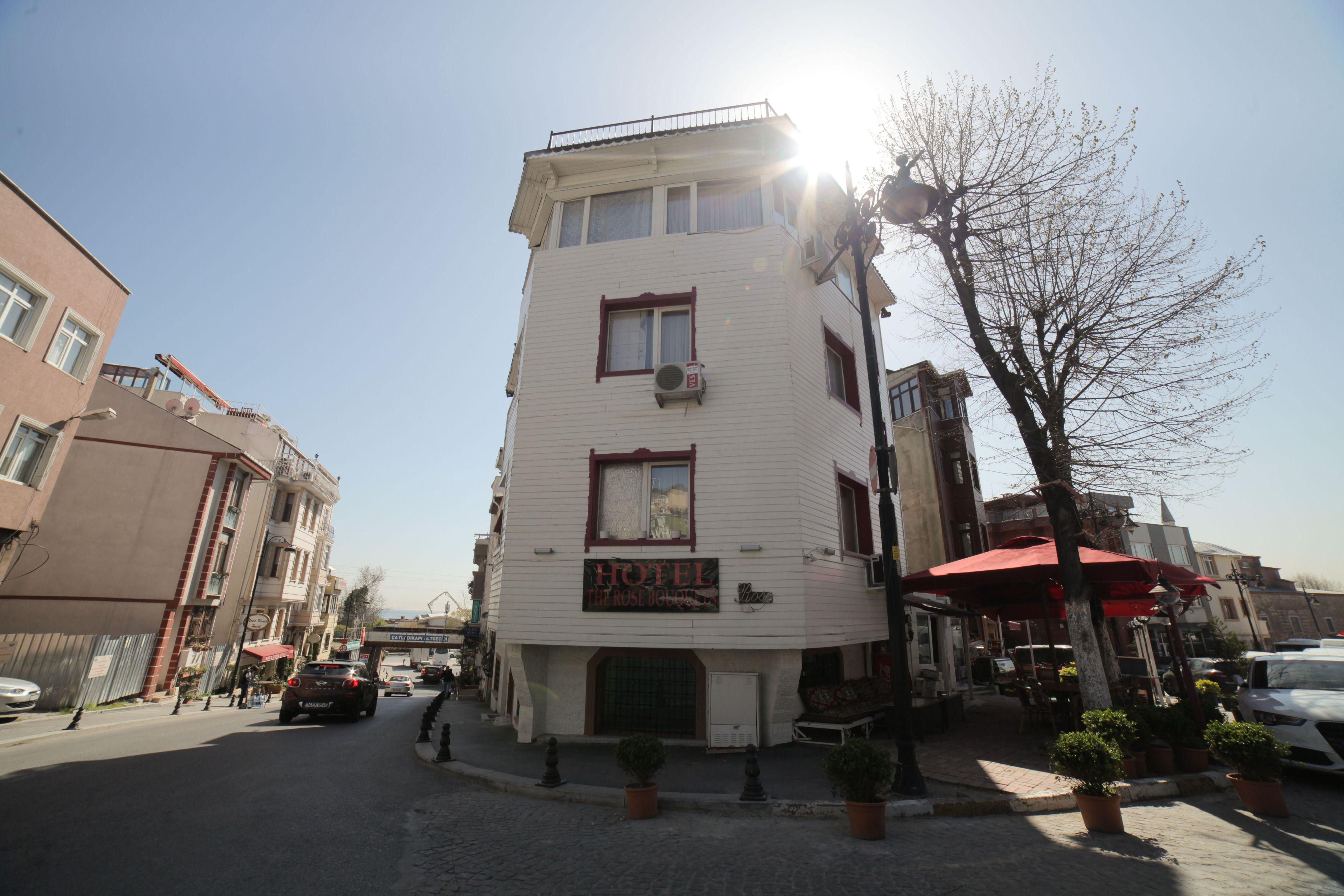 Rose Bouquets Hotel — Photos 1
